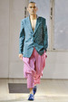 runway look thumbnail