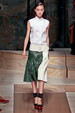 runway look thumbnail