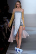 runway look thumbnail