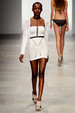 runway look thumbnail