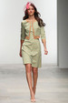 runway look thumbnail