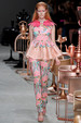 runway look thumbnail