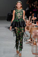 runway look thumbnail