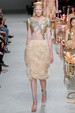 runway look thumbnail