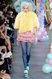 runway look thumbnail