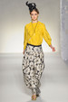 runway look thumbnail