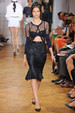 runway look thumbnail