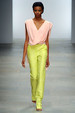 runway look thumbnail
