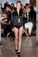 runway look thumbnail