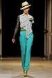 runway look thumbnail