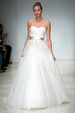 runway look thumbnail