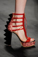runway look thumbnail