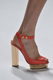 runway look thumbnail