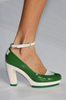 runway look thumbnail