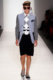 runway look thumbnail