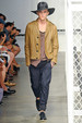runway look thumbnail