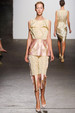 runway look thumbnail