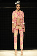 runway look thumbnail