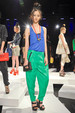 runway look thumbnail