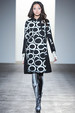 runway look thumbnail
