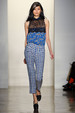 runway look thumbnail