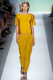 runway look thumbnail
