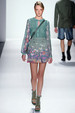 runway look thumbnail
