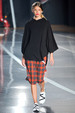 runway look thumbnail