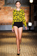 runway look thumbnail