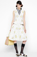 runway look thumbnail