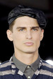 runway look thumbnail