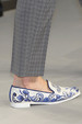 runway look thumbnail