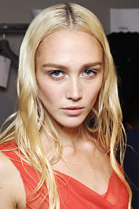Caitlin Lomax