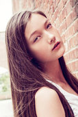picture of Yumi Lambert