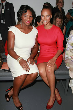 TYRATYRATYRA and some other chick.
