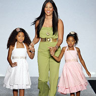 Kimora Lee Simmons to Sarah Palin: ‘Get Off of Them Caribous, Girl!’
