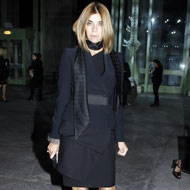 Oh, you slay us, Carine! (In a good way, obvi.)
