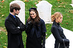 Count the Guests at the ‘Gossip Girl’ Funeral