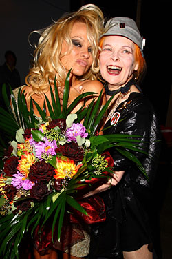 Pam and Viv. Adorbs!