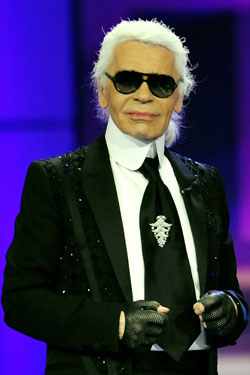 Karl Lagerfeld Defends the Luxury-Goods Industry and Fur