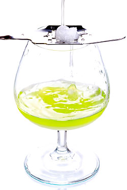 Amid Absinthe Backlash, White Star Adds Classic Cocktails