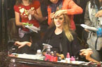 Video: Anne V.’s Hands-Free Beauty Routine