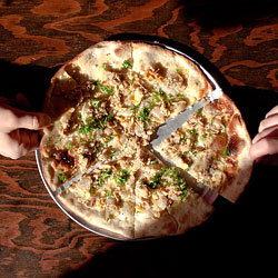 L’Asso Introduces Clam Pie and, Yes, Stumptown Coffee