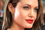 Angelina Jolie’s Perfect Face Scarred on Long Island