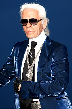 Karl Lagerfeld Went to Moscow, But He Would Have Been Happier at Home