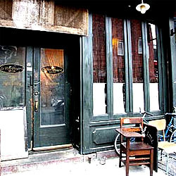 Le Père Pinard Shutters After a Decade on the Lower East Side