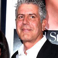 Bourdain Has ‘Terrifying and Traumatic’ Encounter With Sandra Lee