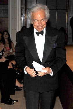 Hugh Grant and Chris Noth Do Shots With Fans; Ralph Lauren Tours Williamsburg