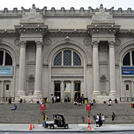 NYPD Cites Met Vendors
