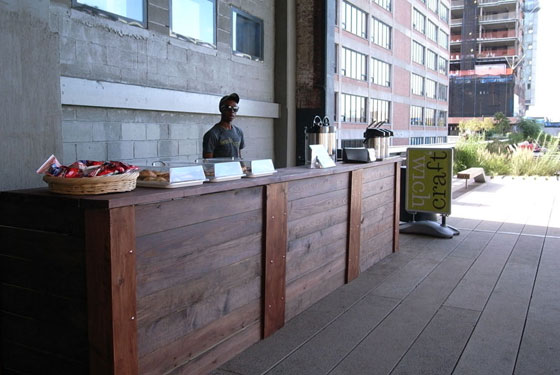 Colicchio Conquers High Line: ’wichcraft and Craftsteak Set Up Shop